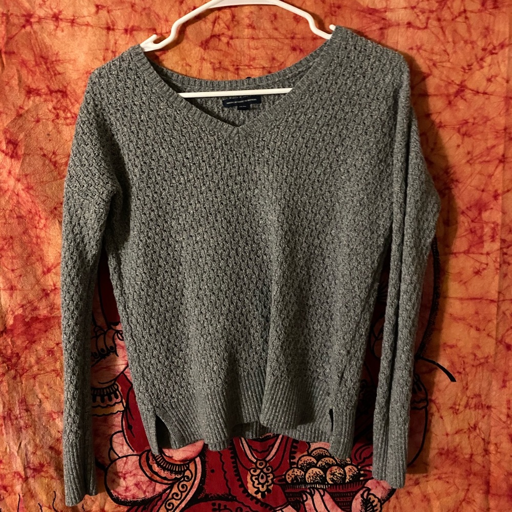 Gray American Eagle sweater